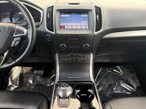 Certified 2019 Ford Edge SEL w/ Equipment Group 201A AWD/4WD image 34