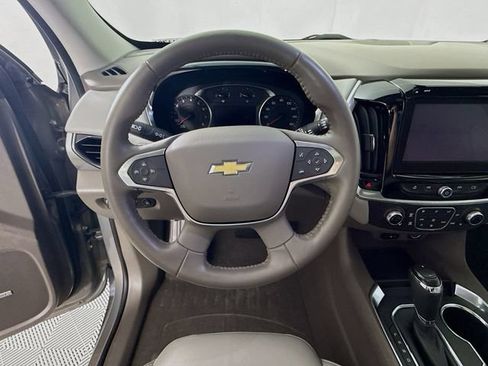Used 2018 Chevrolet Traverse LT AWD/4WD image 12