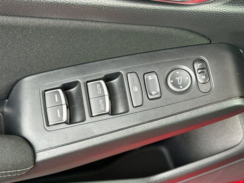 Used 2025 Honda Civic Sport image 11