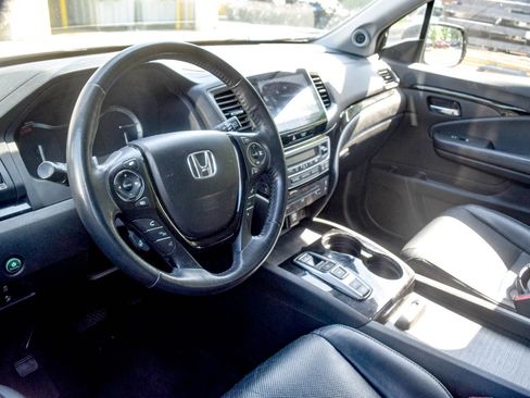 Used 2017 Honda Pilot Elite image 22