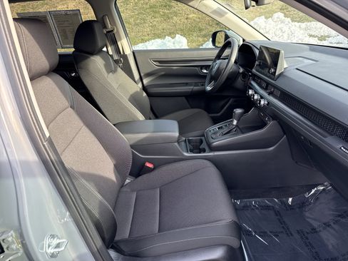 Certified 2025 Honda CR-V LX image 34