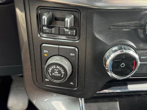 Used 2022 Ford F150 Lariat image 18