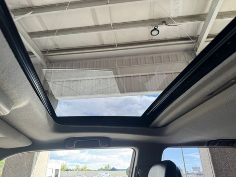 Used 2022 Toyota 4Runner Limited image 18