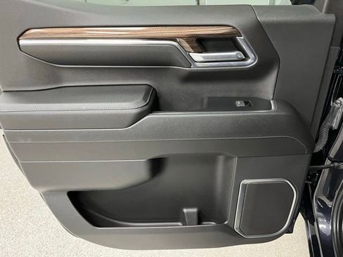 Used 2024 Chevrolet Silverado 1500 RST AWD/4WD image 42