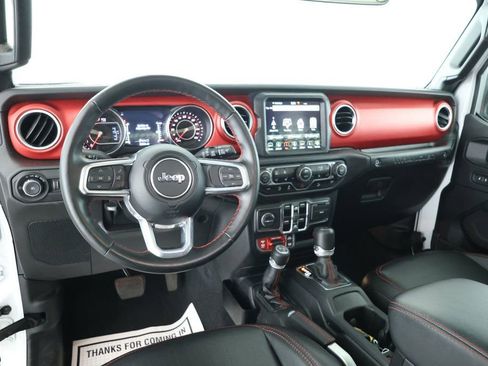 Used 2021 Jeep Wrangler Unlimited Rubicon image 9