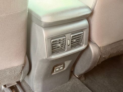 Certified 2022 Toyota RAV4 XLE FWD image 14