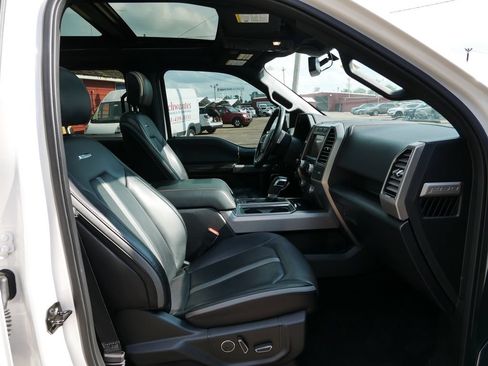 Used 2018 Ford F150 Platinum w/ Equipment Group 701A Luxury AWD/4WD image 7