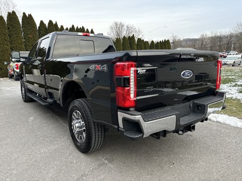Used 2024 Ford F350 Lariat w/ Camper Package image 5