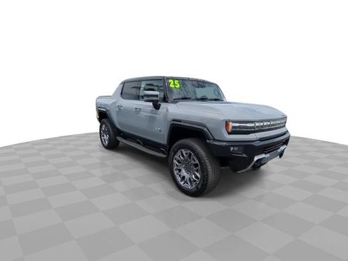 Used 2025 GMC Hummer EV 3X AWD/4WD image 3