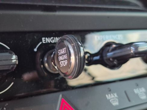 Used 2025 MINI Cooper Convertible FWD image 17