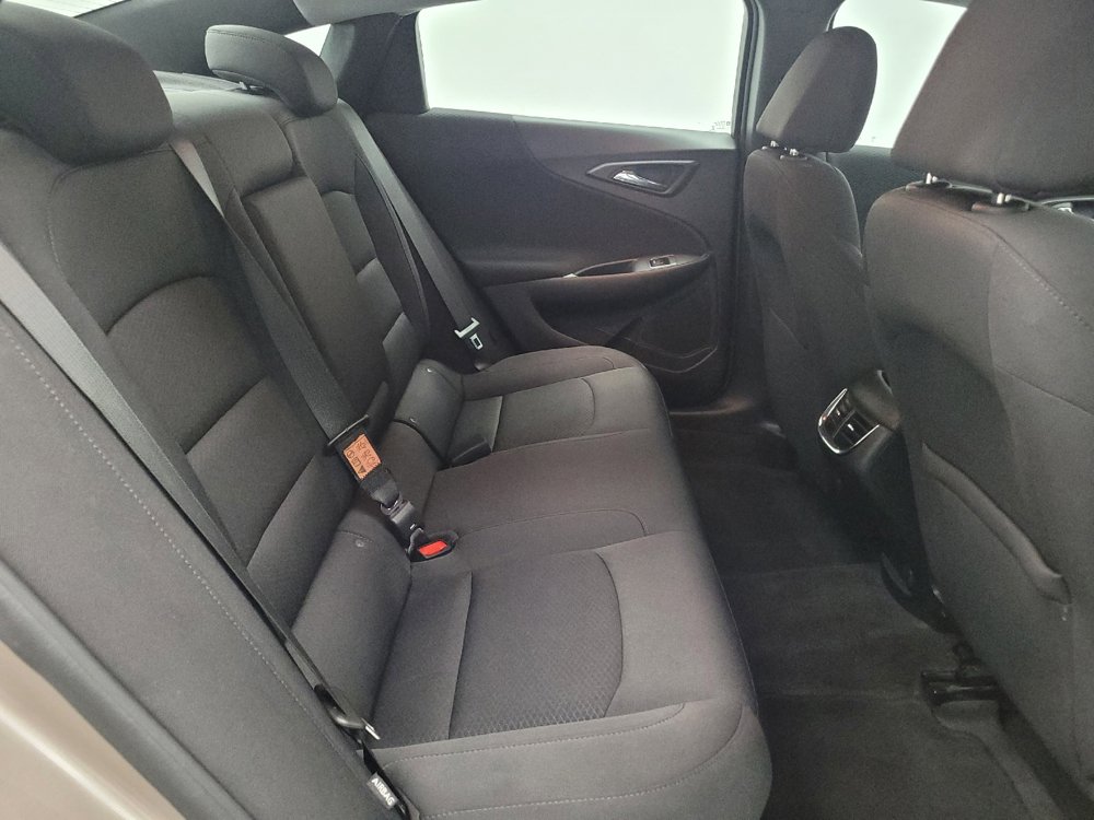 Used 2023 Chevrolet Malibu LT FWD image 19