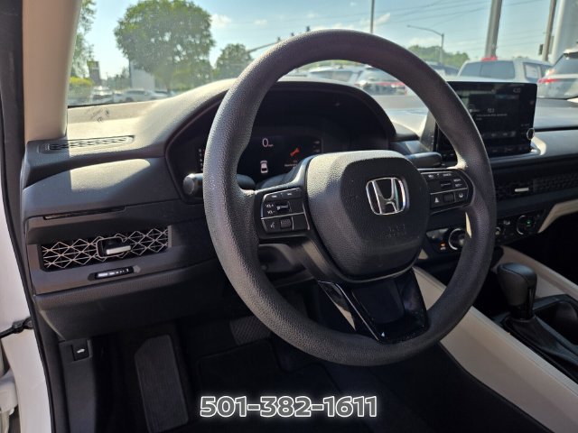 Used 2023 Honda Accord EX image 11