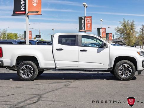 Used 2024 Chevrolet Colorado Z71 w/ Z71 Convenience Package 2 AWD/4WD image 20