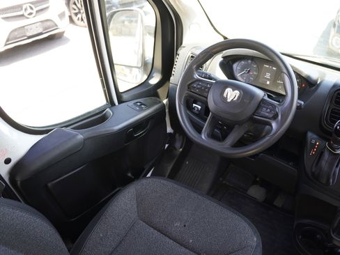 Used 2023 RAM ProMaster 2500 FWD image 24