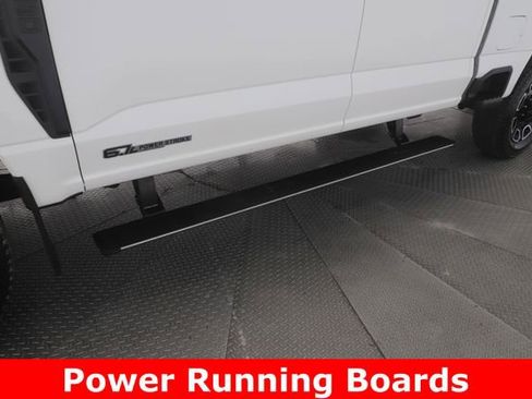 Used 2026 Ford F250 Platinum AWD/4WD image 16