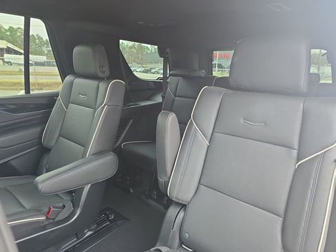 Certified 2021 Cadillac Escalade Sport image 14