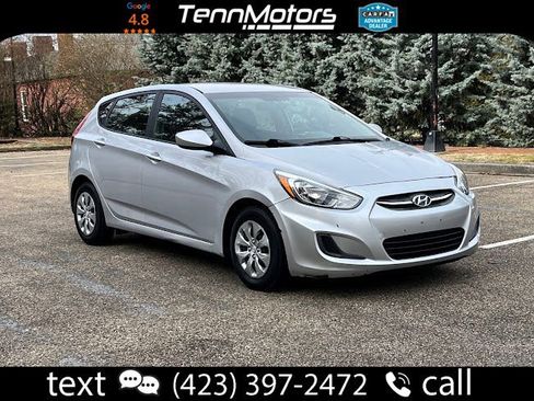 Used 2017 Hyundai Accent SE image 1