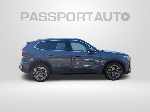 Used 2023 BMW X1 xDrive28i w/ Convenience Package AWD/4WD image 3