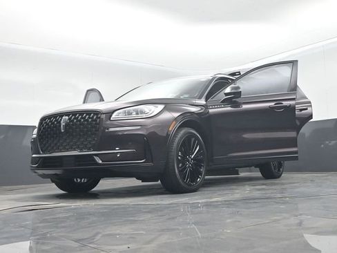 Used 2023 Lincoln Corsair Reserve w/ Equipment Group 201A FWD image 74