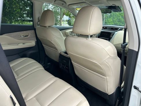 Used 2022 Nissan Murano SV FWD image 46