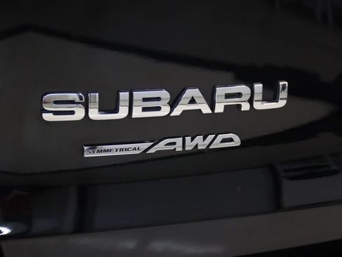 Used 2023 Subaru Ascent Limited w/ Technology Package AWD/4WD image 10