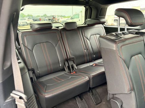 Used 2021 Ford Expedition Limited w/ Equipment Group 303A AWD/4WD image 34