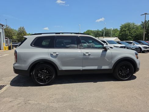 Certified 2025 Kia Telluride SX X-Line AWD/4WD image 9