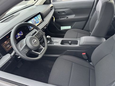 New 2026 Nissan Kicks S FWD image 33