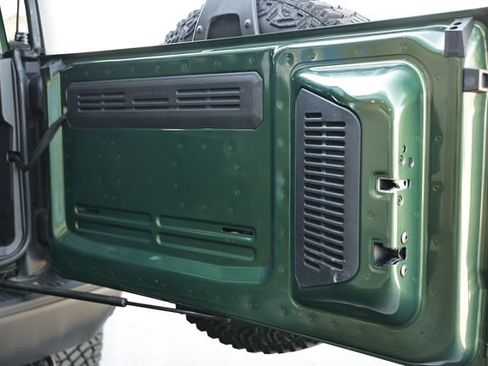 Used 2023 Ford Bronco Badlands image 30