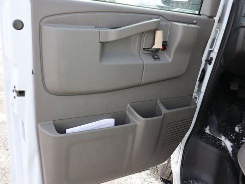 New 2025 Chevrolet Express 3500 w/ Power Convenience Package image 5