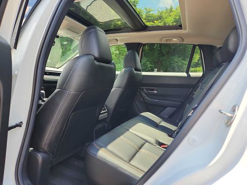 Used 2025 MAZDA CX-50 AWD 2.5 S w/ Premium Plus Pkg image 10