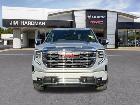Used 2022 GMC Sierra 1500 Denali image 2