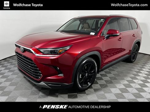 Used 2026 Toyota Grand Highlander AWD image 1