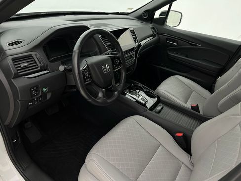 Used 2021 Honda Passport Elite image 12