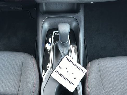 New 2026 Toyota Corolla SE image 31
