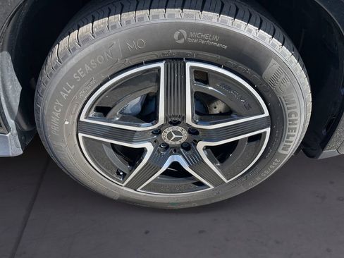 Certified 2025 Mercedes-Benz GLC 300 4MATIC image 14