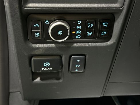 New 2025 Ford F150 Platinum w/ Equipment Group 702A High image 17