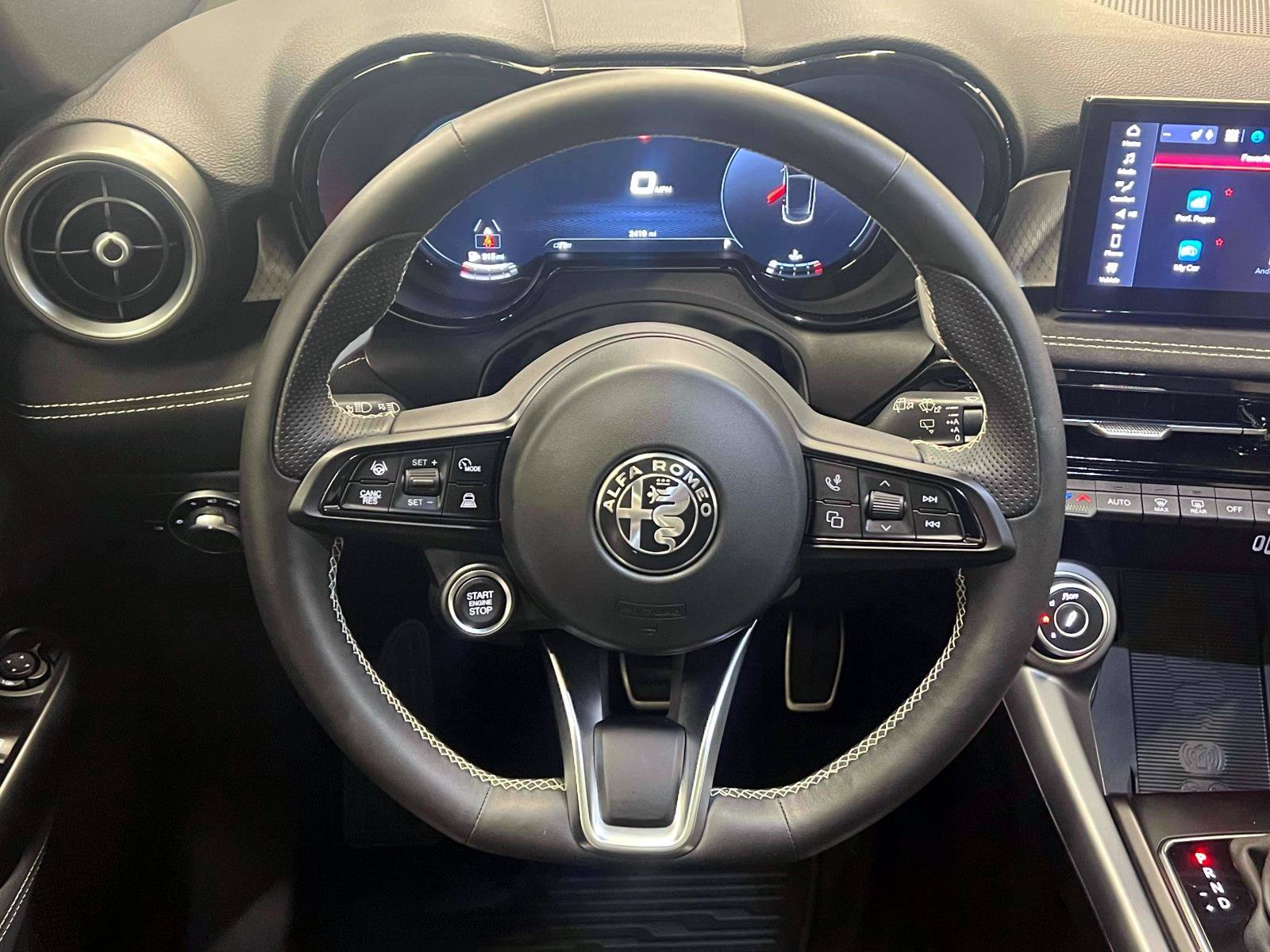 Used 2026 Alfa Romeo Tonale w/ Active Assist Package AWD/4WD image 14