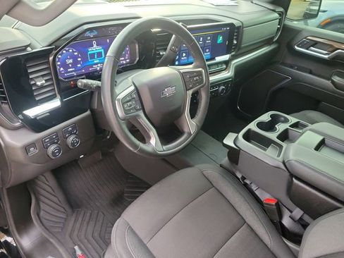 Certified 2024 Chevrolet Silverado 1500 RST image 17