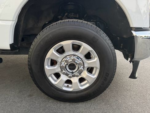 Used 2024 Ford F250 XLT image 13