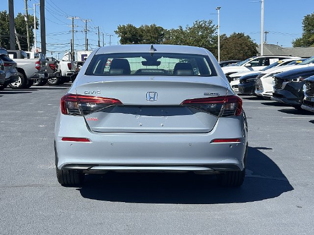 Used 2023 Honda Civic Touring image 6