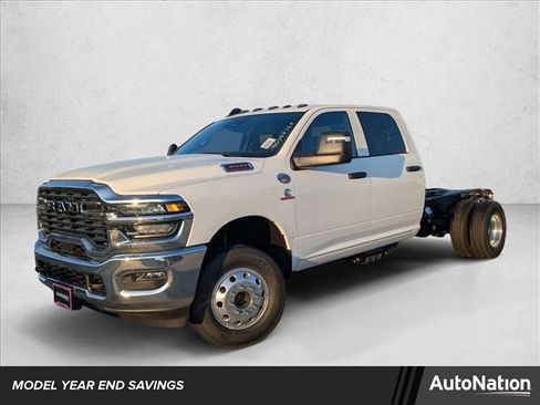 New 2025 RAM 3500 Tradesman w/ Chrome Appearance Group image 1