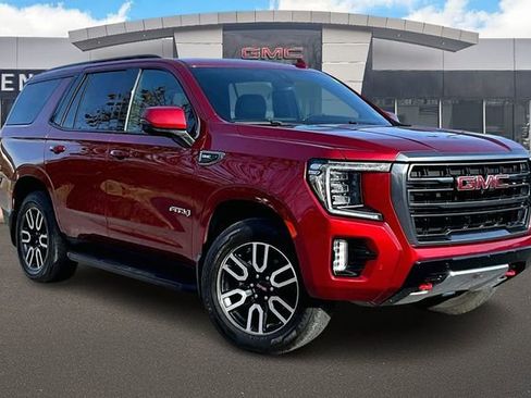 Used 2021 GMC Yukon AT4 w/ Technology Package image 11