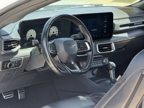 Used 2024 Ford Mustang Premium image 10