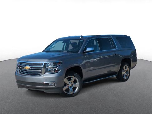 Used 2020 Chevrolet Suburban Premier image 1