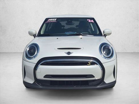 Used 2024 MINI Cooper SE FWD image 2