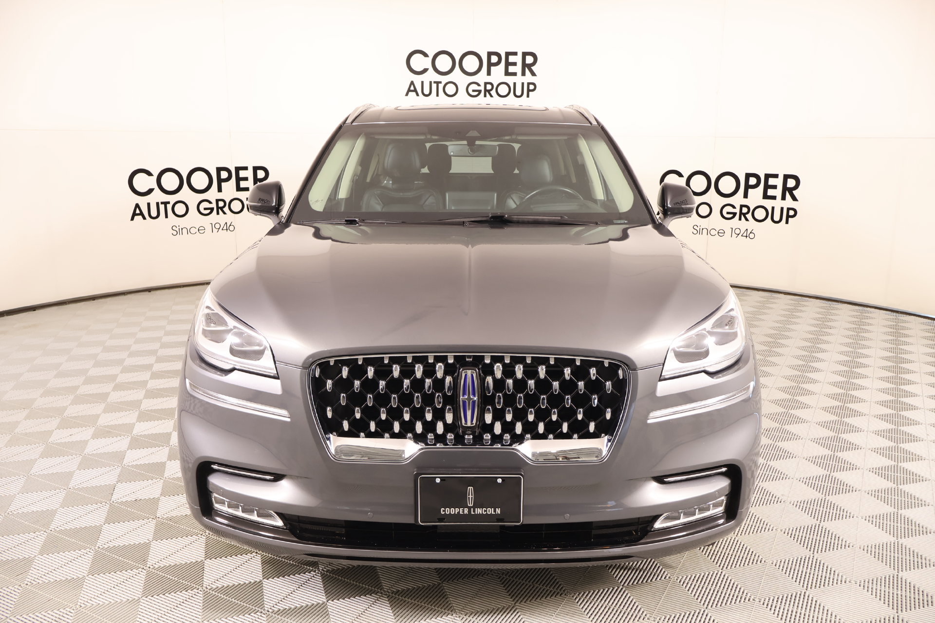 Used 2023 Lincoln Aviator Grand Touring w/ Equipment Group 301A AWD/4WD image 10