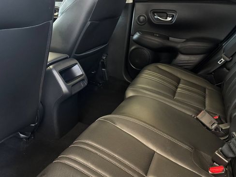 Certified 2024 Honda HR-V EX-L image 12