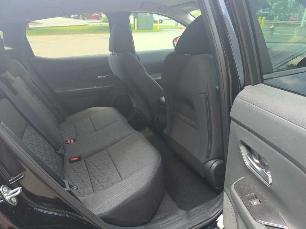 Certified 2025 Nissan Kicks SV AWD/4WD image 13