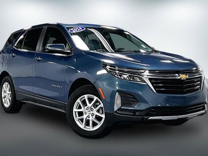 Used 2024 Chevrolet Equinox LT w/ LPO, Floor Liner Package